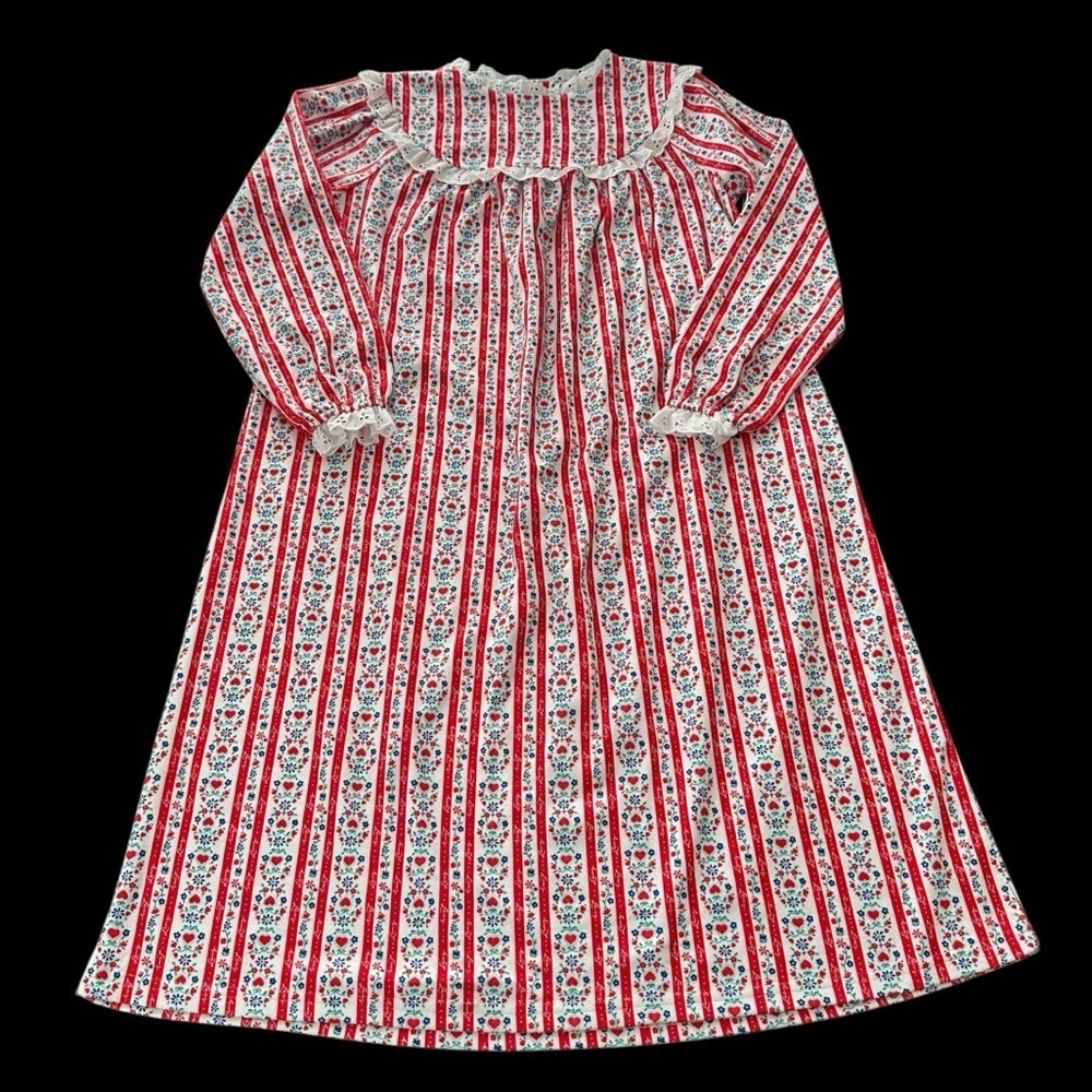 Like New Lanz‎ of Salzburg Girls L 10/12 Tyrolean Red Long Sleeve Nightgown Gown